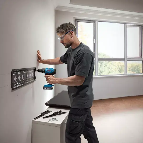 o428141v117_BOSCHGSB183KV02_square.webp