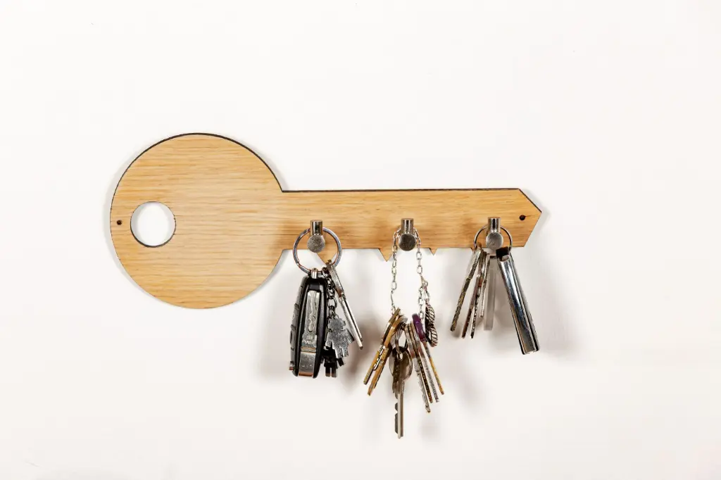 [DRODIV02] SUPPORT PORTE CLE BOIS